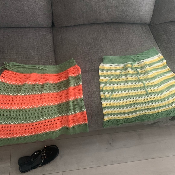 Clothes and Household - Picture 10 of 13